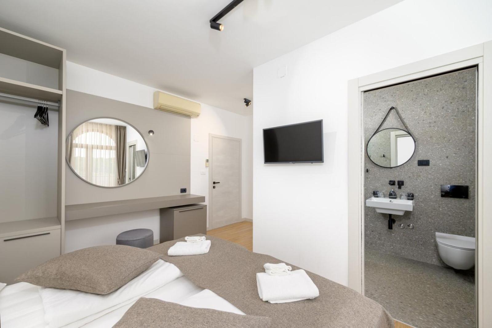 Rooms Luna Sol Krnica Exterior foto